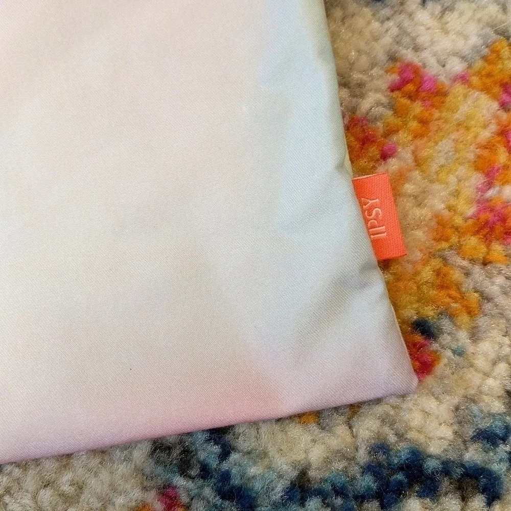 ipsy Happy Vibes Tie Dyed Pastel Smiley Face Glam Bag Plus January 2022